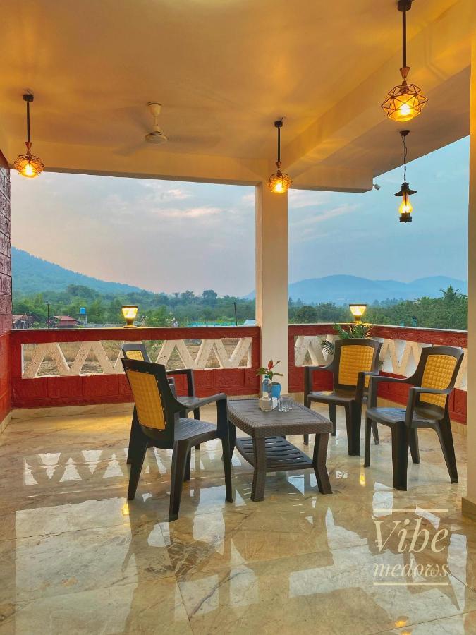 Vibe Meadows Villa With Private Swimming Pool Near Kashid Beach Exterior foto